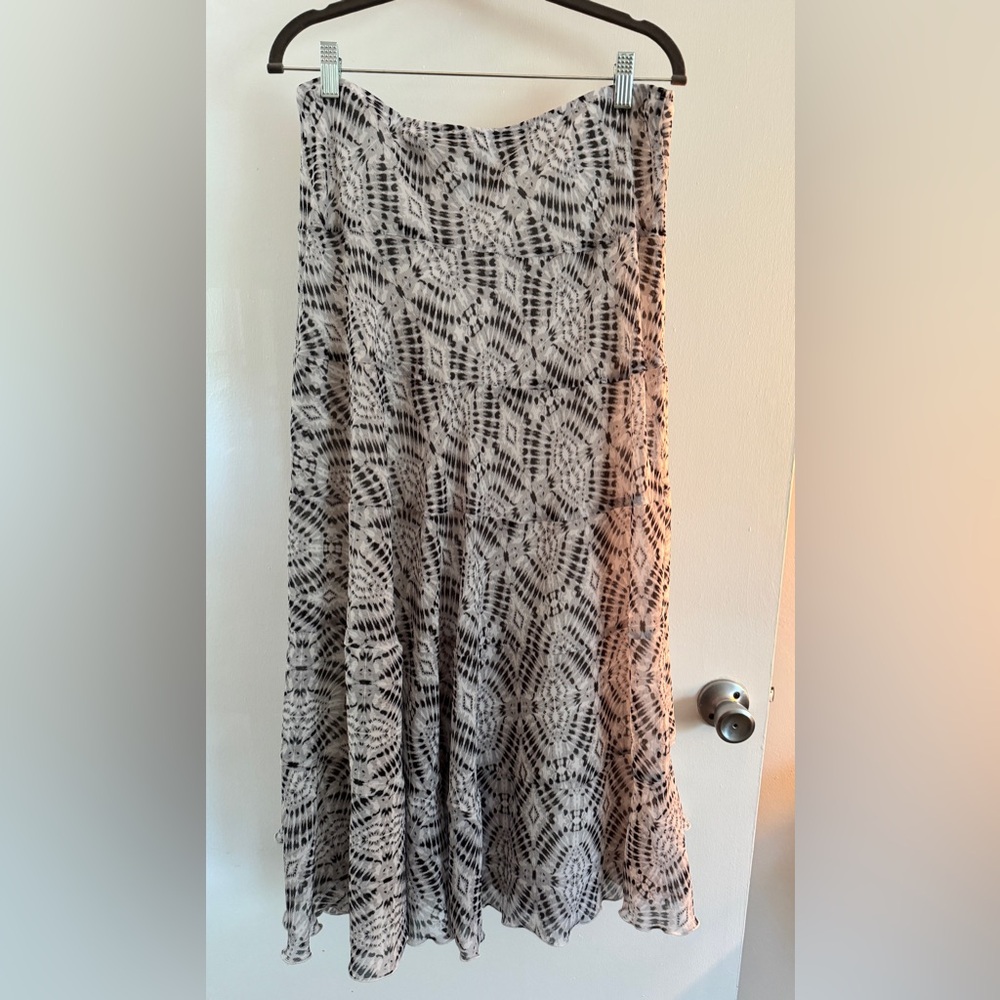 Ruby Rd Black and Gray Maxi A-Line Skirt size 14